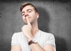 How to keep a Leo man interested