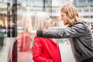 Obsessive Boyfriend Signs